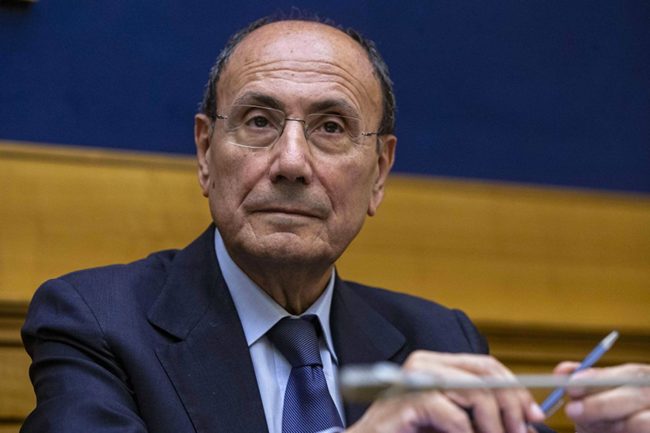 Gela, entra in funzione un dissalatore. Schifani: “Proseguiremo nel compimento degli interventi infrastrutturali”