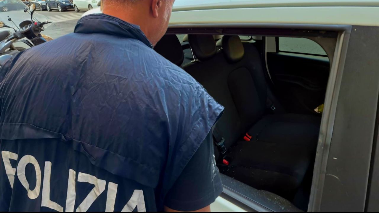 Arrestati due catanesi per aver tentato di rubare un’auto in viale Kennedy