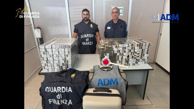 Palermo, arrestati due stranieri con 64 kg di sigarette di contrabbando all’aeroporto Falcone-Borsellino