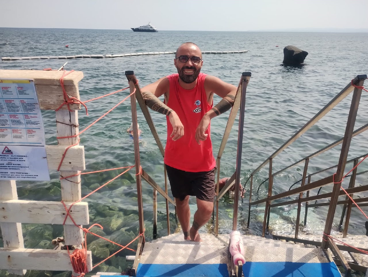 Malore in acqua al lungomare di Catania, bagnino interviene sotto gli occhi della Capitaneria di Porto