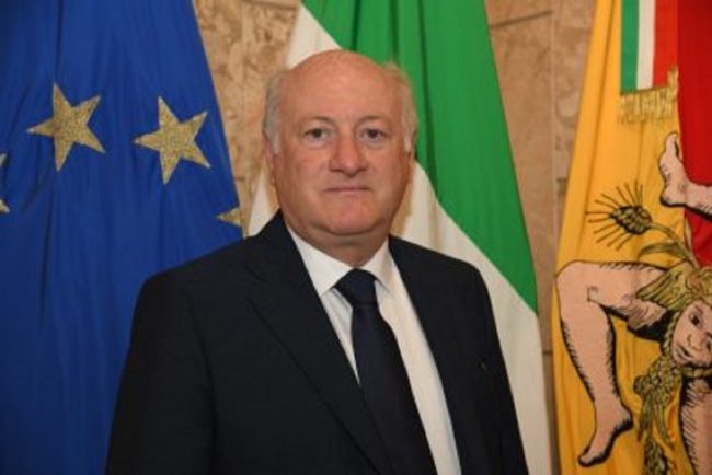 Ferie e riposi solidali per dipendenti Regione Siciliana. “Concretezza a un valore fondamentale qual è la solidarietà tra colleghi”