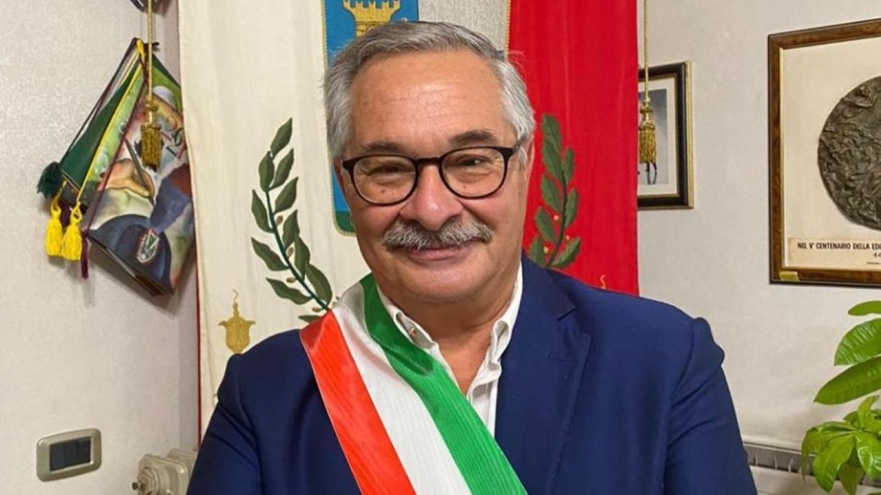 Carini “sotto assedio”: furto alla sede del Comune. Il sindaco: “Ho chiesto l’istituzione di un commissariato di Polizia”