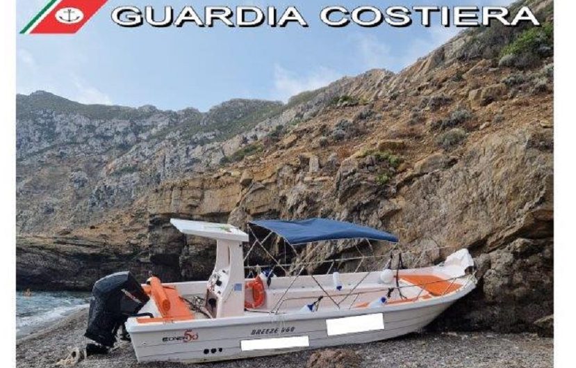 Isola di Marettimo, ruba un natante da diporto e si arena sulla spiaggia ad alta velocità