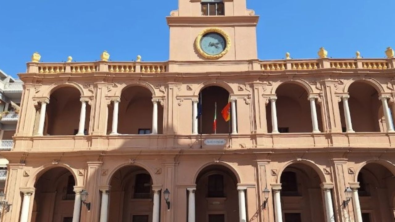 Abbandono dei rifiuti, Marsala la prima in Italia a sanzionare i veicoli