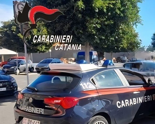 Sorpreso in “trasferta” a Misterbianco su un’auto rubata e senza patente: arrestato 38enne con obbligo di soggiorno a Lentini