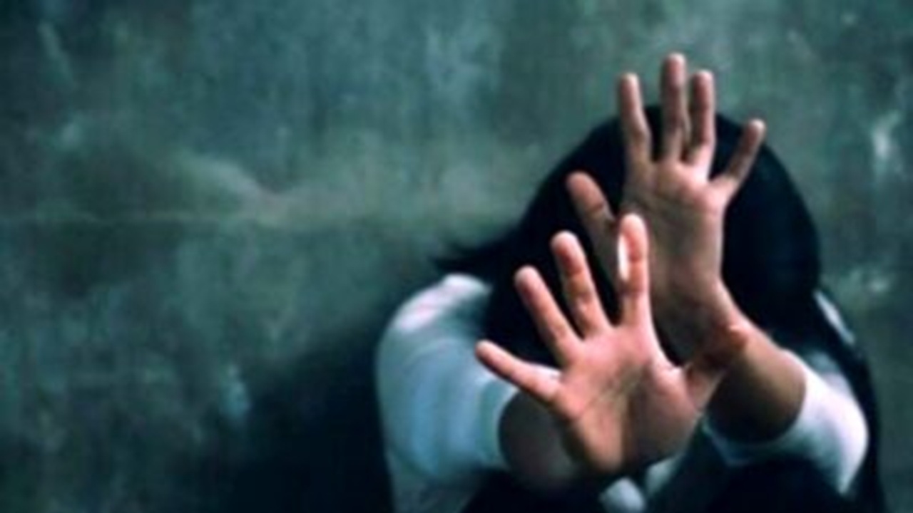Sant’Agata di Militello, arrestato 49enne accusato di molestie su una bambina di 11 anni