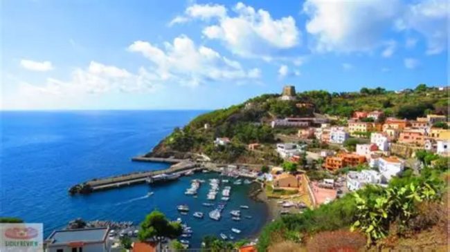 Palermo, terzo guasto in una settimana per la nave per Ustica