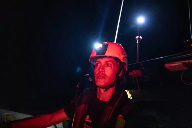 Ocean Viking, cambiate le rotte: la nave Ong sbarcherà a Siracusa