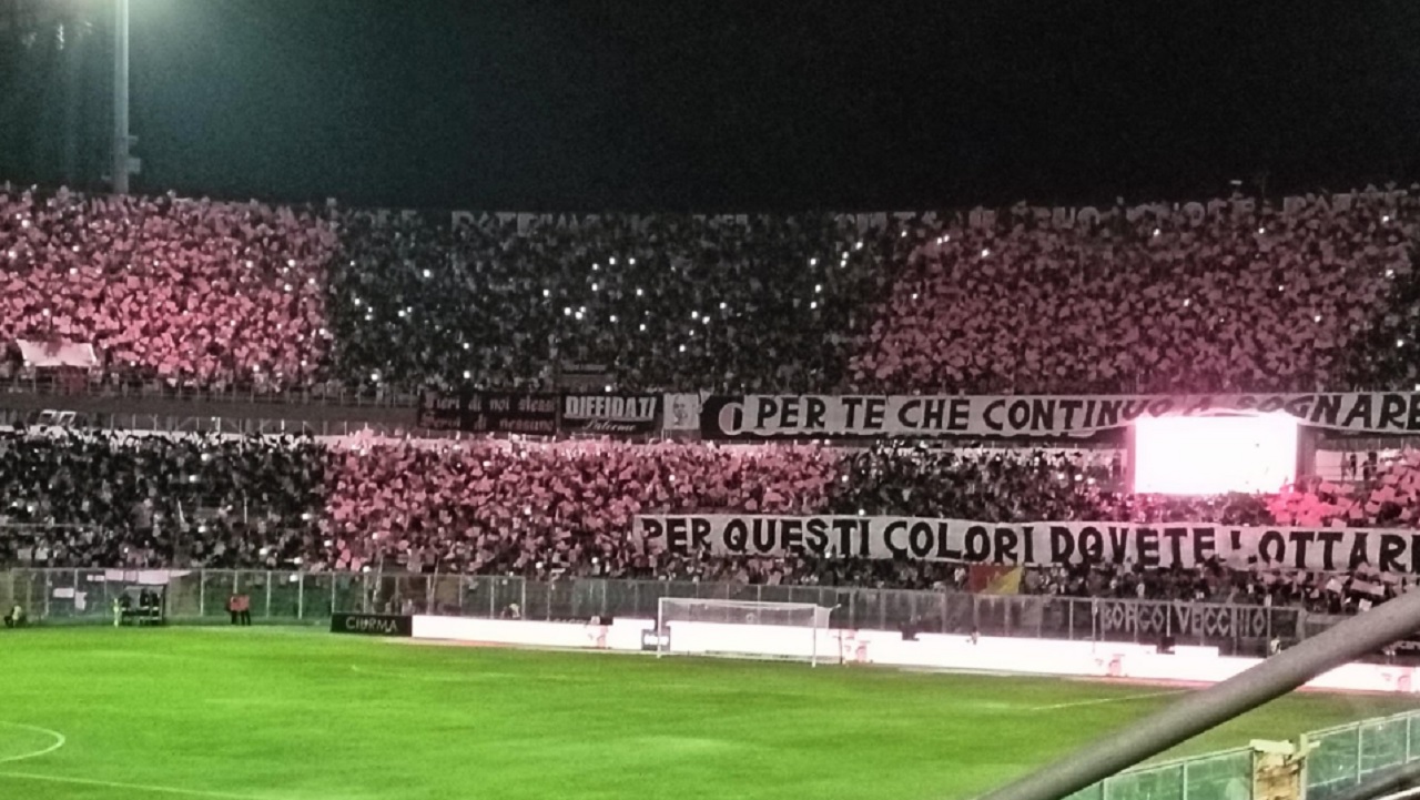 Palermo, festa grande al Barbera e primi tre punti contro la Reggiana