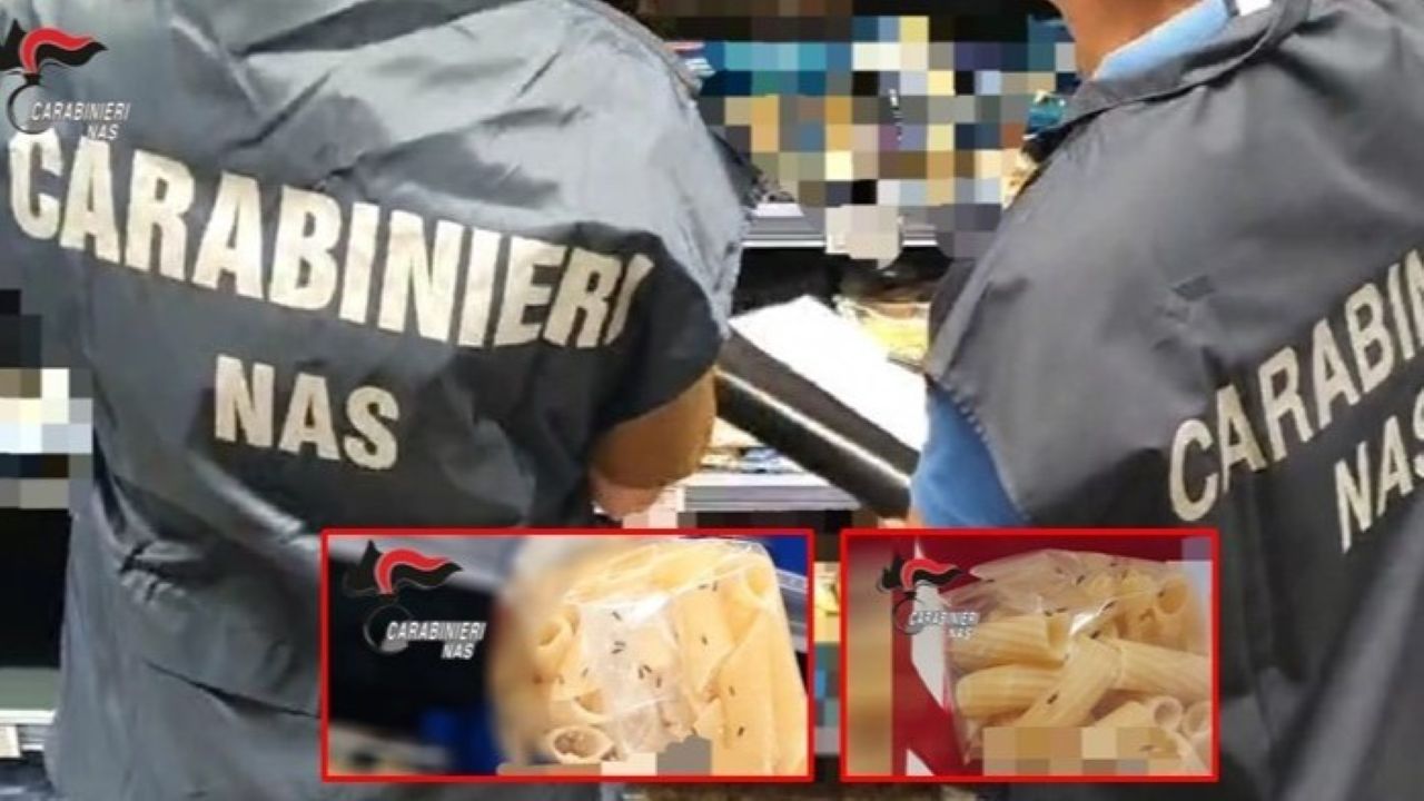 Pasta “infestata” dai parassiti, 4mila chili sequestrati a Catania