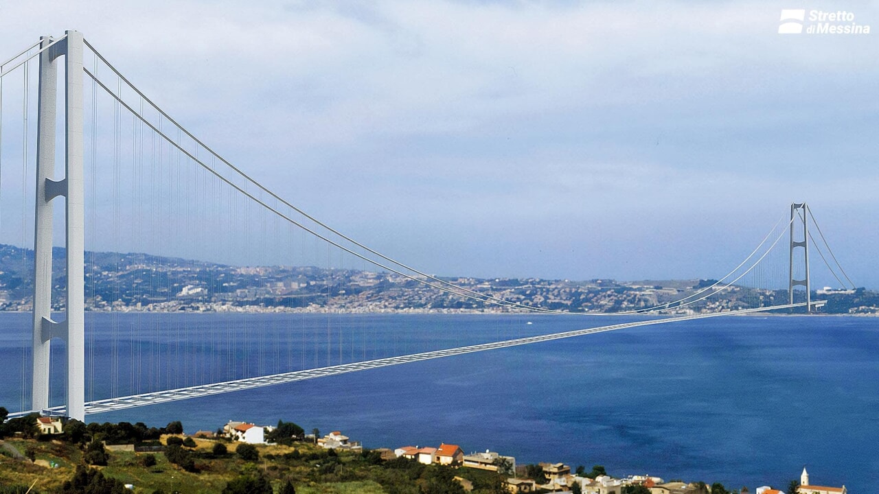 Salvini: “A breve la prima pietra del Ponte sullo Stretto”