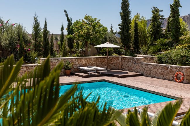 Ventenne morta durante una festa in piscina, il legale: “Troppi elementi non tornano”