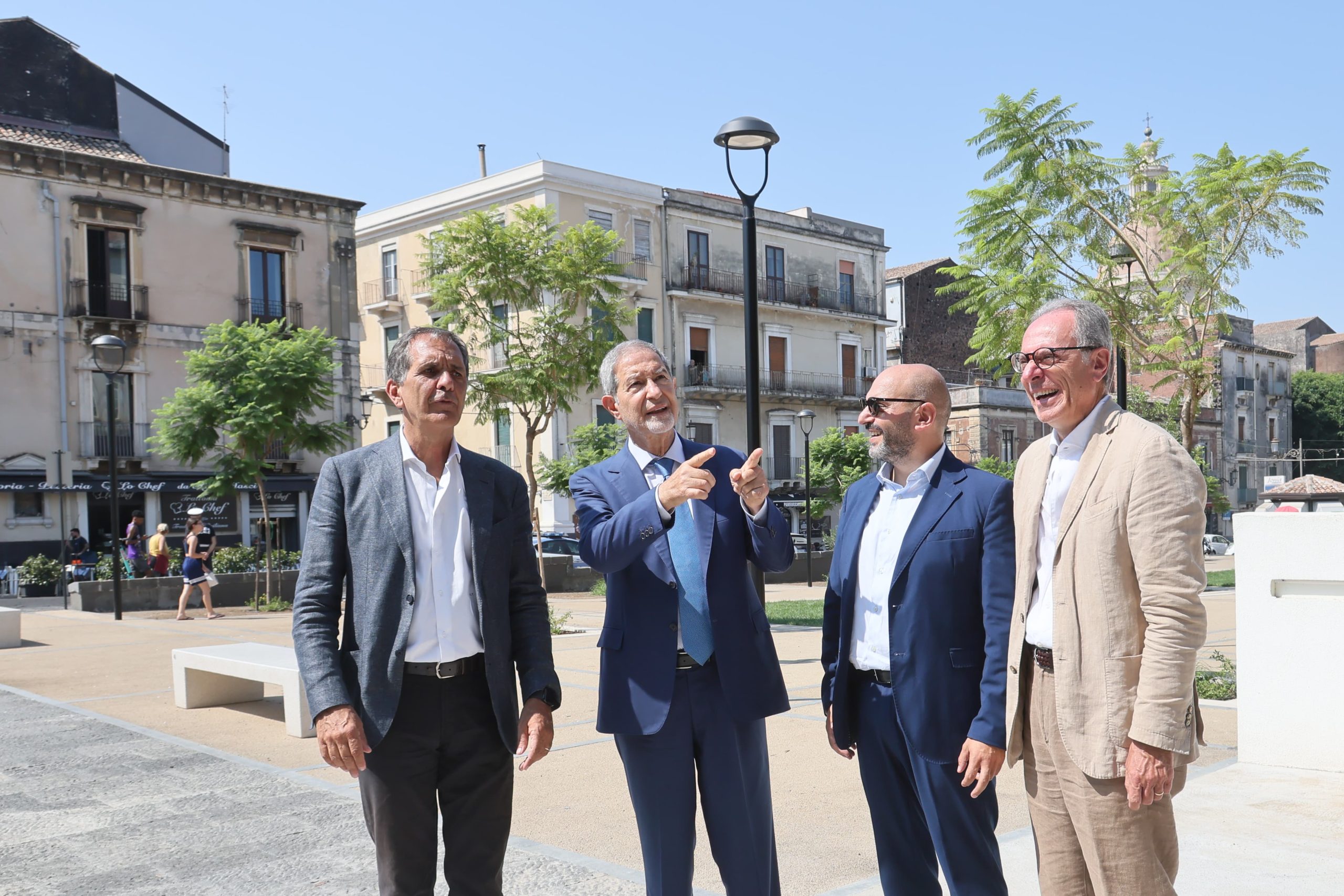 L’ex ospedale Santa Marta diventa una piazza: la consegna al sindaco Trantino
