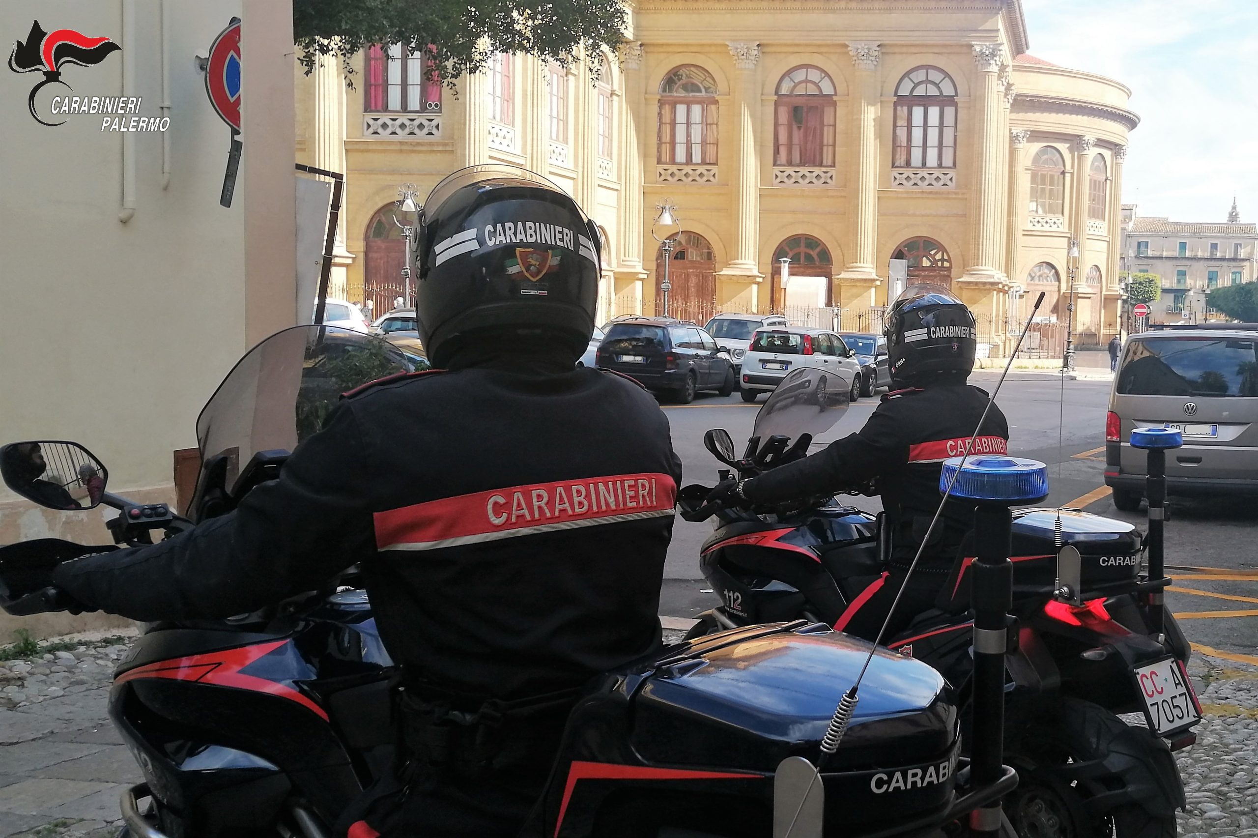 Palermo, due spacciatori arrestati e sequestro di droga nello ZEN