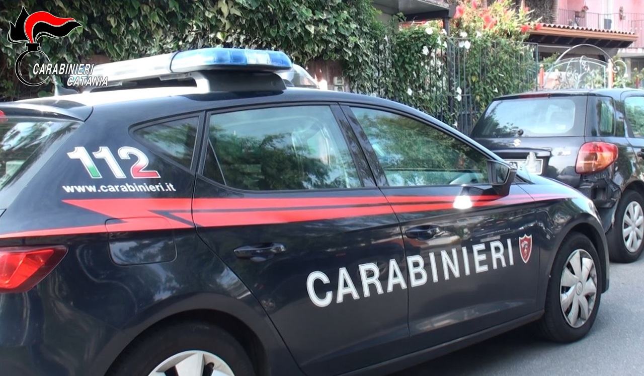 Evade dal centro terapeutico e si rifugia dalla madre: arrestato 42enne
