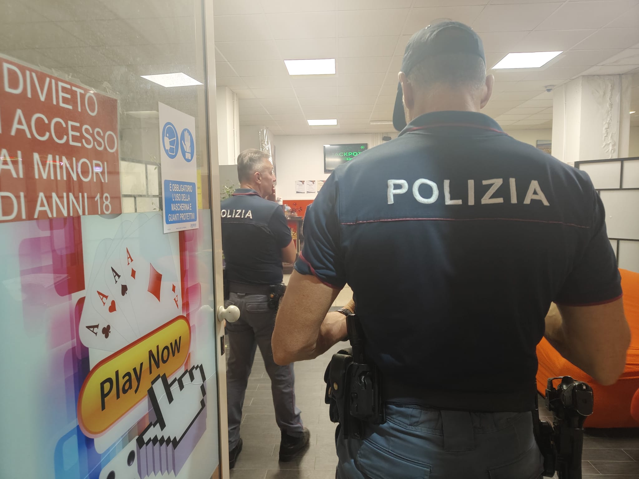 Augusta, verifiche in strada e nei centri scommesse