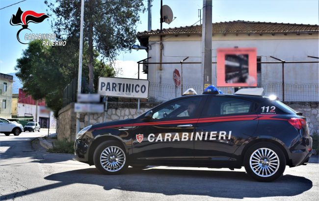 Partinico, controlli dei Carabinieri: arrestato 77enne per evasione. Denunce anche per ricettazione