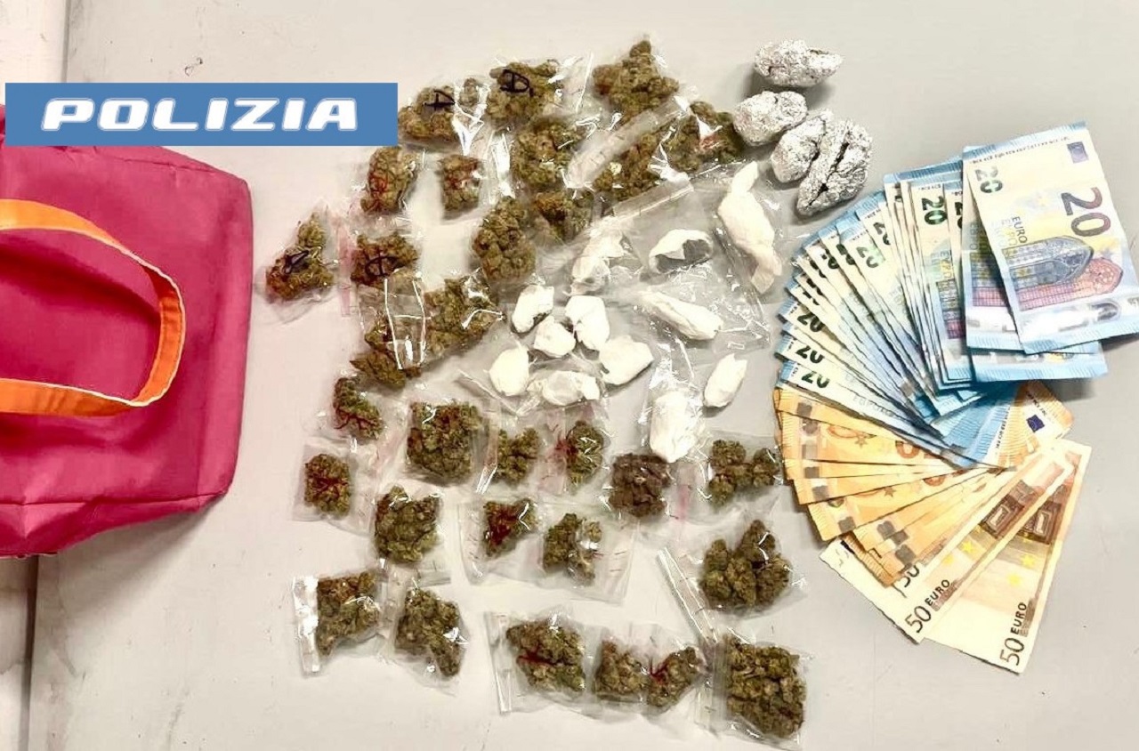Girava con una borsa frigo piena di droga: arrestato 31enne catanese