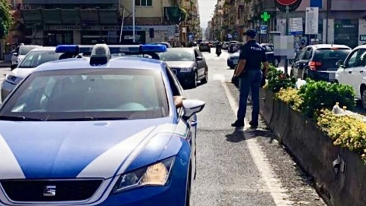 Catania, controlli straordinari della polizia: denunce, sequestri e multe per 30mila euro