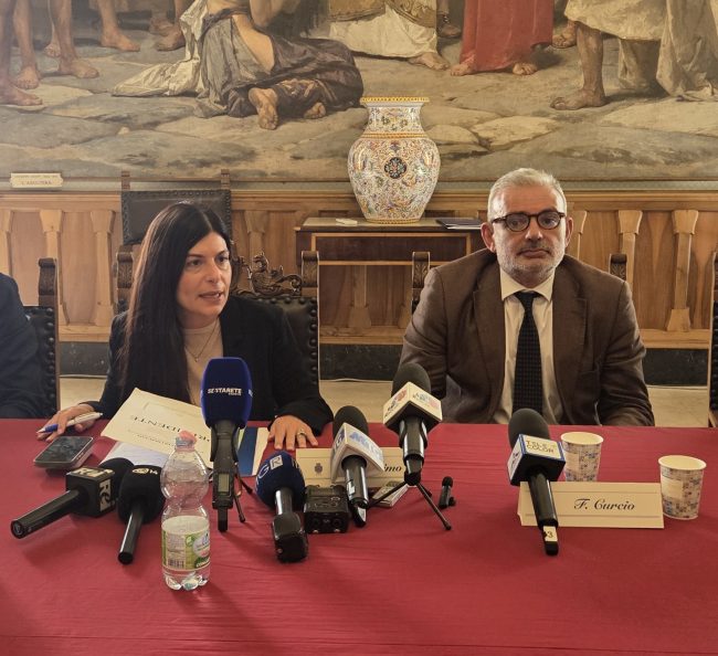 Commissione antimafia a Catania: “Strumenti alle carceri per fermare le telefonate dei boss”