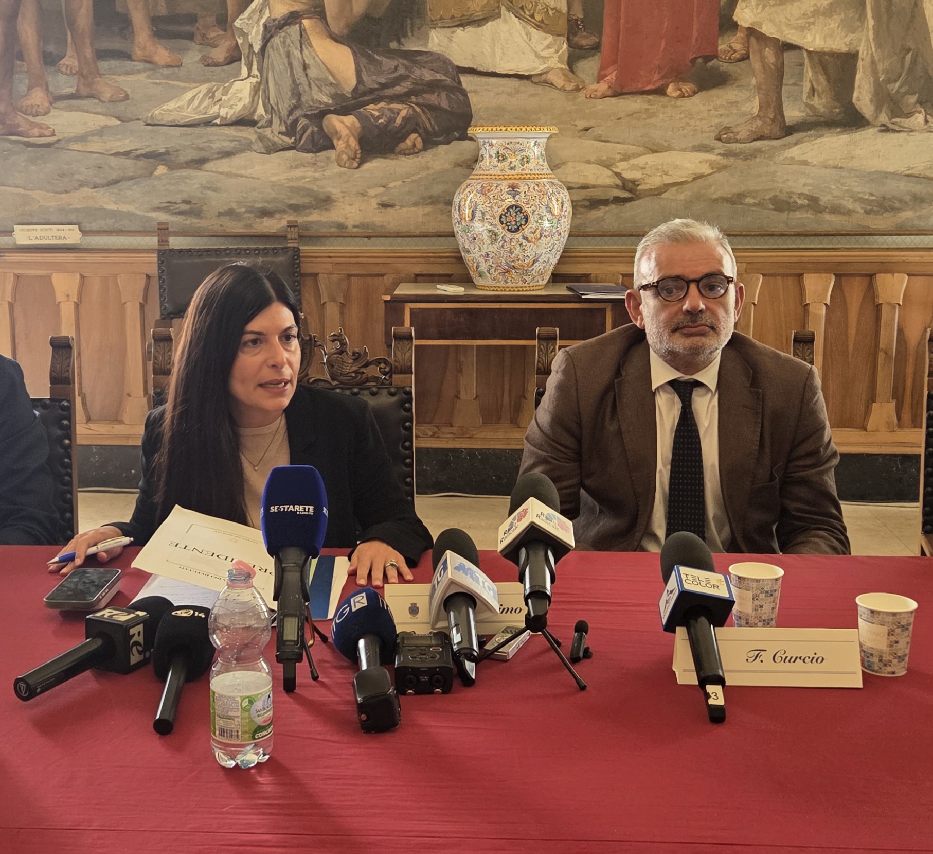 Commissione antimafia a Catania: “Strumenti alle carceri per fermare le telefonate dei boss” Commissione antimafia a Catania: “Strumenti alle carceri per fermare le telefonate dei boss”