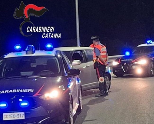 Acireale, denuncia per guida in stato di ebbrezza, segnalazioni per droga e multe al Codice della Strada