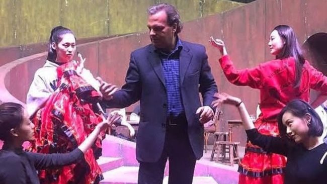 Da Taormina a New York: Enrico Castiglione prepara la Carmen al City Opera