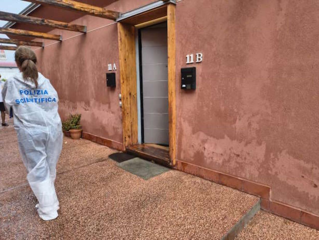 Giallo a Messina, s’infittisce il caso del 73enne trovato senza vita in casa