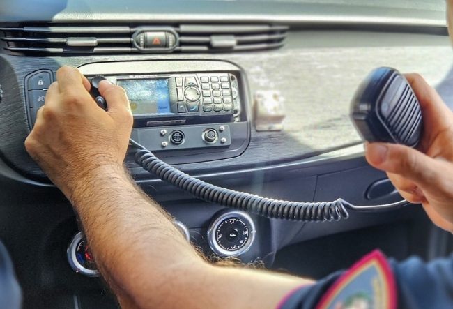 Con un documento falso tentano di ottenere un finanziamento: ai domiciliari due catanesi