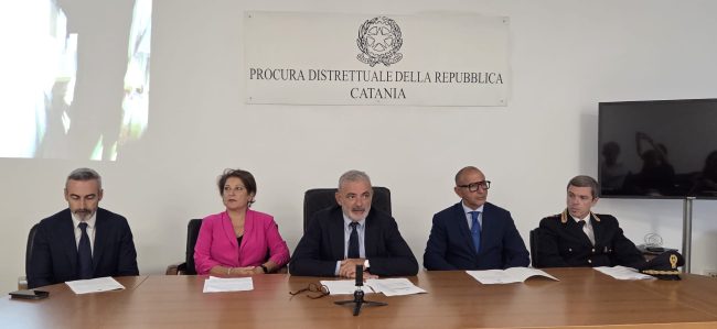 Mafia, carcere e cellulari: dietro i 14 arresti di Adrano c’è la fame di vendetta di Pietro Lucifora per la morte del figlio