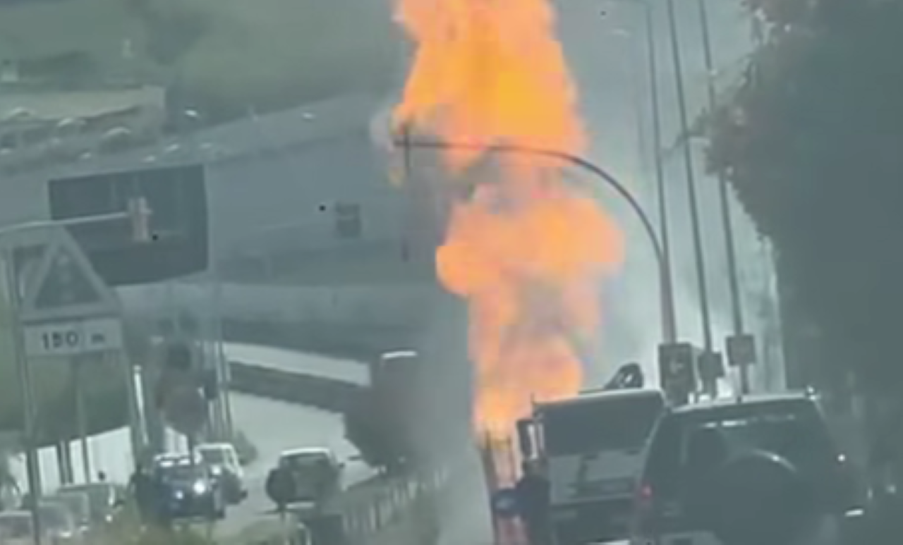 Esplode condotta del metano a Torregrotta: 4 feriti in ospedale, zona evacuata