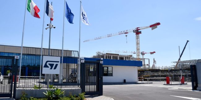 STMicroelectronics, nessun esubero ad Agrate e conferma dell’investimento da 5 miliardi a Catania
