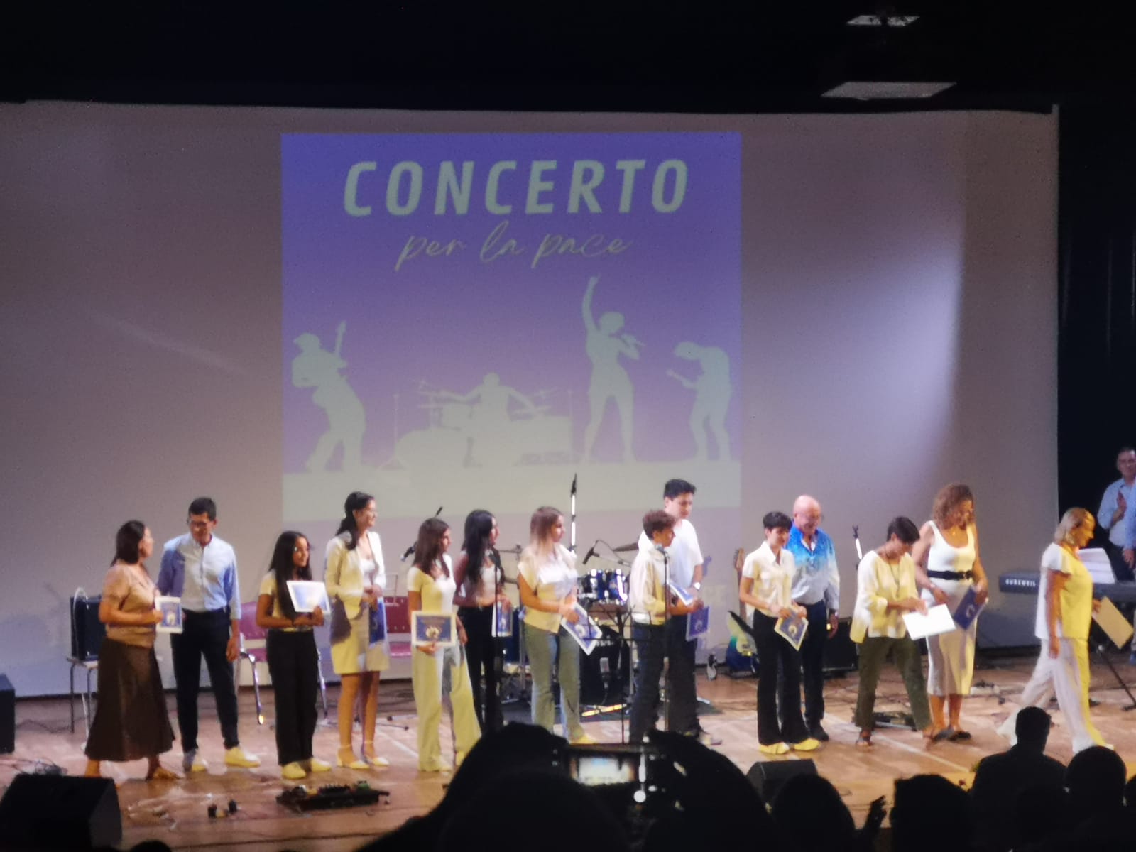 Musica e Pace: il Concerto di Living Peace a Misterbianco con protagonista il Liceo “Boggio Lera”