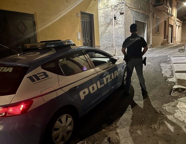 Adrano, arrestati due giovani tunisini per aggressione e rapina