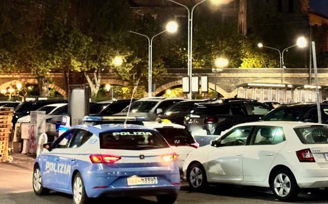 Catania, parcheggiatore abusivo molestava turisti: arrestato, era ricercato per maltrattamenti