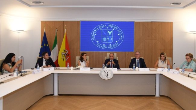Ue, Commissione Hous a Palermo per l’emergenza abitativa: tappa allo Zen 2