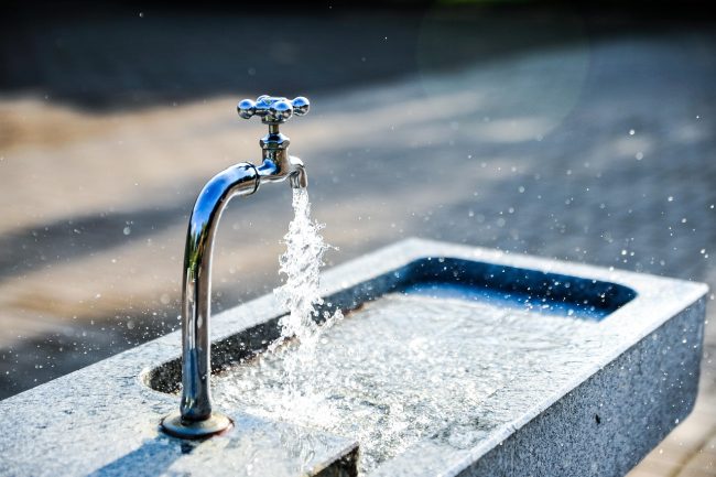 Una perdita lascia senza acqua Palermo