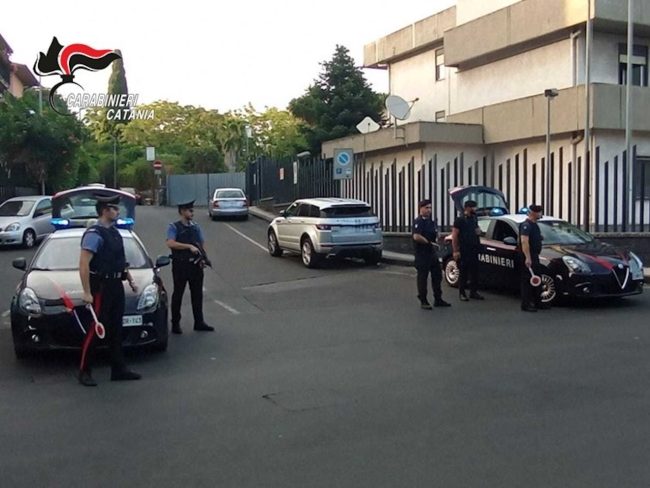 Maxi-controlli a Mascalucia: multe per oltre 2mila euro e due veicoli sequestrati