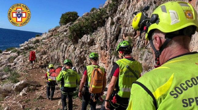 Tragedia a San Vito Lo Capo, scalatrice muore colpita da un masso