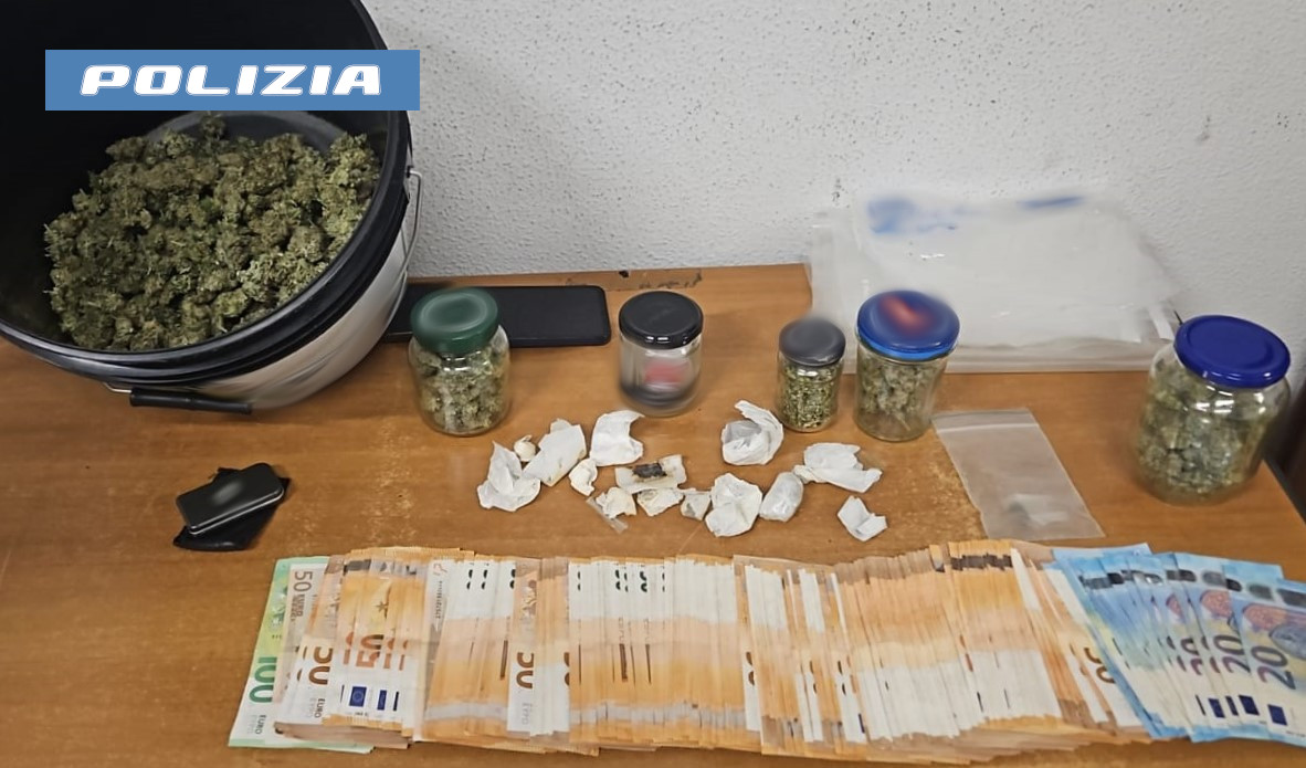 Catania, blitz a Picanello: arrestato 26enne con oltre mezzo chilo di droga in casa