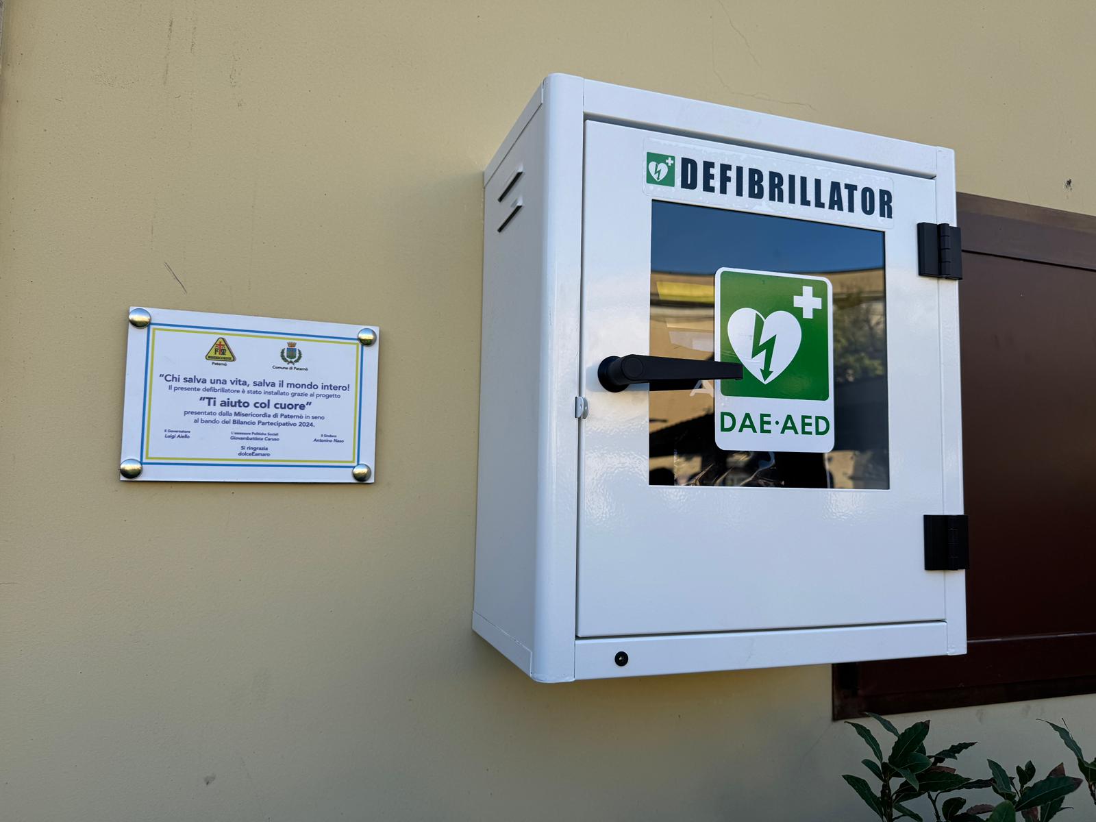 Paternò diventa città cardioprotetta: inaugurati due defibrillatori pubblici Paternò diventa città cardioprotetta: inaugurati due defibrillatori pubblici