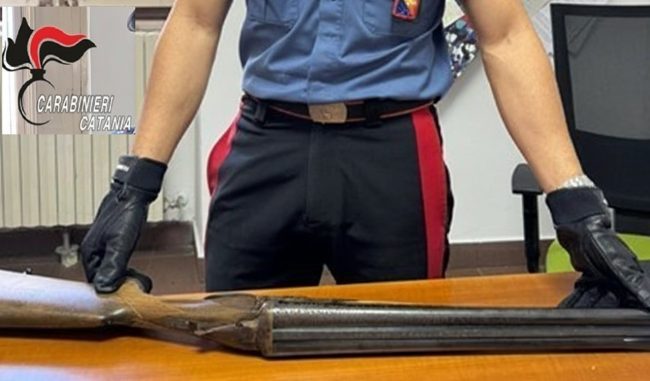 Ramacca, sparava con un fucile clandestino per “esercitarsi al tiro”: arrestato 40enne pregiudicato