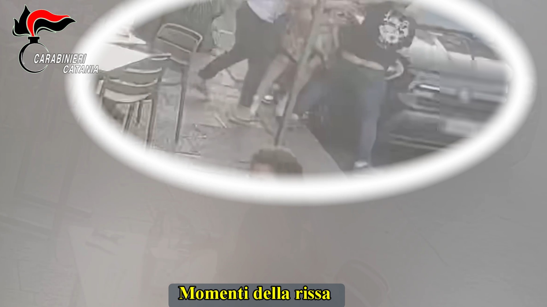 Rissa violenta nel centro di Linguaglossa: identificati e denunciati 3 uomini Rissa violenta nel centro di Linguaglossa: identificati e denunciati 3 uomini