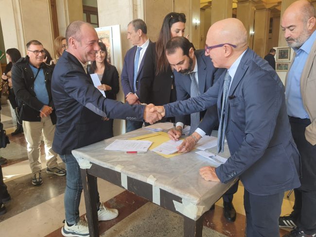 Messina, consegnati altri 11 alloggi a famiglie del rione Taormina. Schifani: “Il risanamento è un percorso di rinascita per la città”