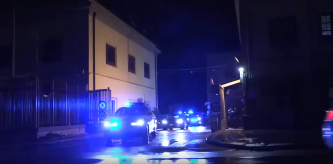 Palermo, individuati e denunciati tre “ladri acrobati”per rapina e furti in appartamento