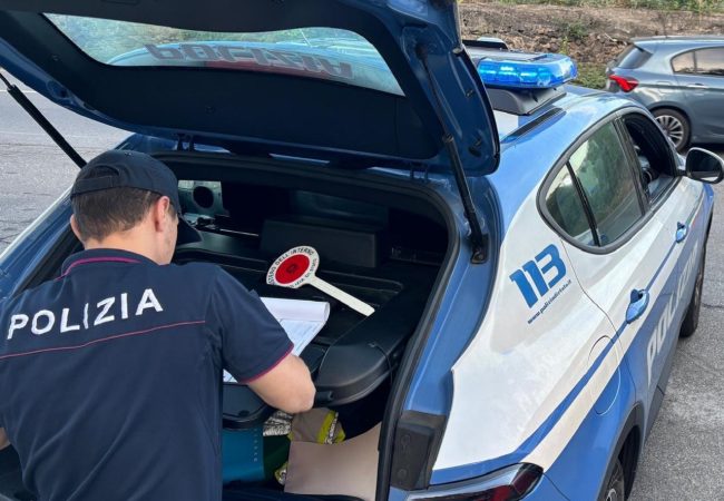 Catania, ruba gli attrezzi da lavoro al vicino che però lo becca dalle telecamere