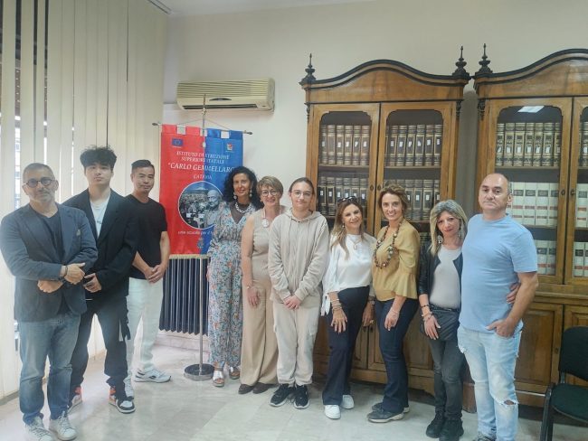 Apprendistato e Futuro: il “Gemmellaro” traccia la strada per l’occupazione giovanile