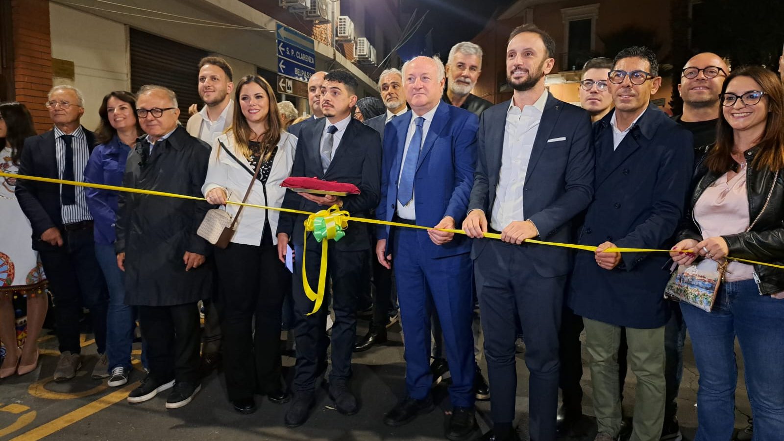 Primo Festival dell’olio evo: due giorni di festa a Camporotondo Etneo con…un record