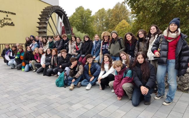 Esperienza Erasmus+ a Budapest: un viaggio di crescita e scoperta per 19 studenti e studentesse