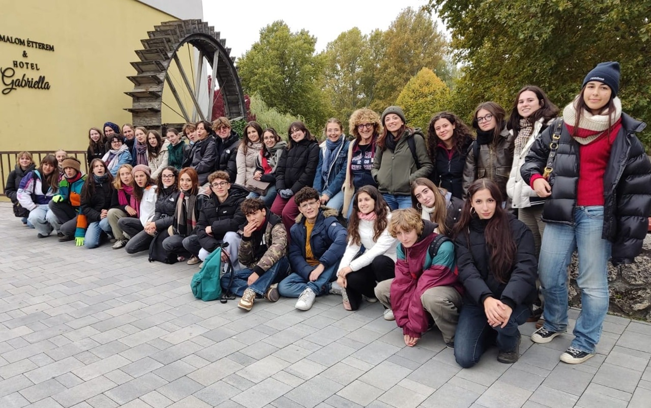 Esperienza Erasmus+ a Budapest: un viaggio di crescita e scoperta per 19 studenti e studentesse